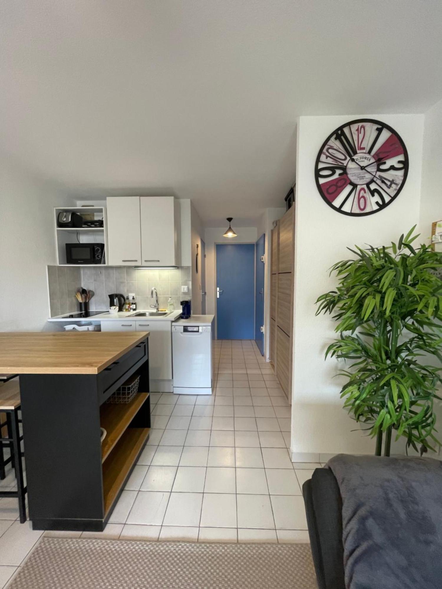 Appartement Plages & Marina - Joli T2 A 200m Des Plages *